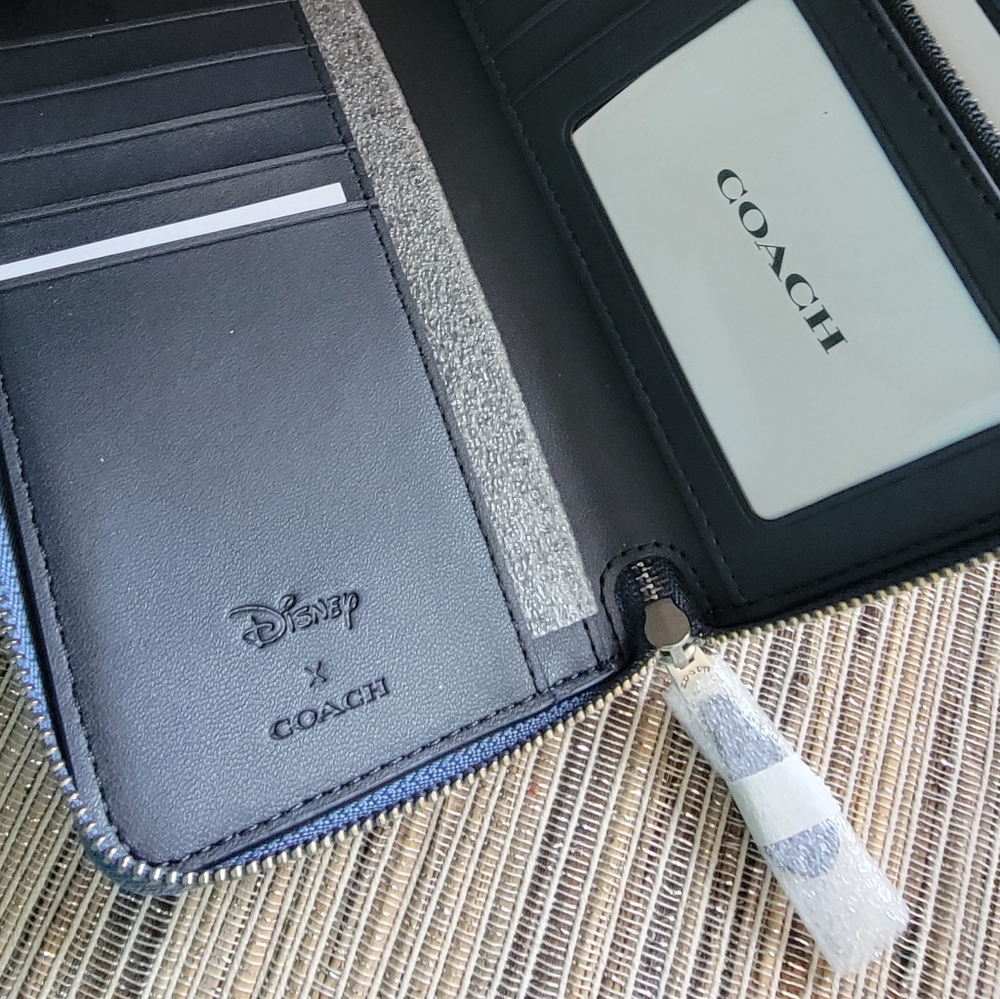 Coach Disney X Cinderella medium zip wallet - Picture 8 of 11